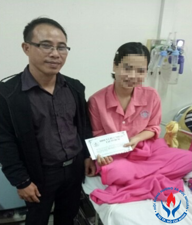Anh Thích Sự Thật - Nguyễn Xem trực tiếp thăm bà con bị bệnh đang điều trị tại BV